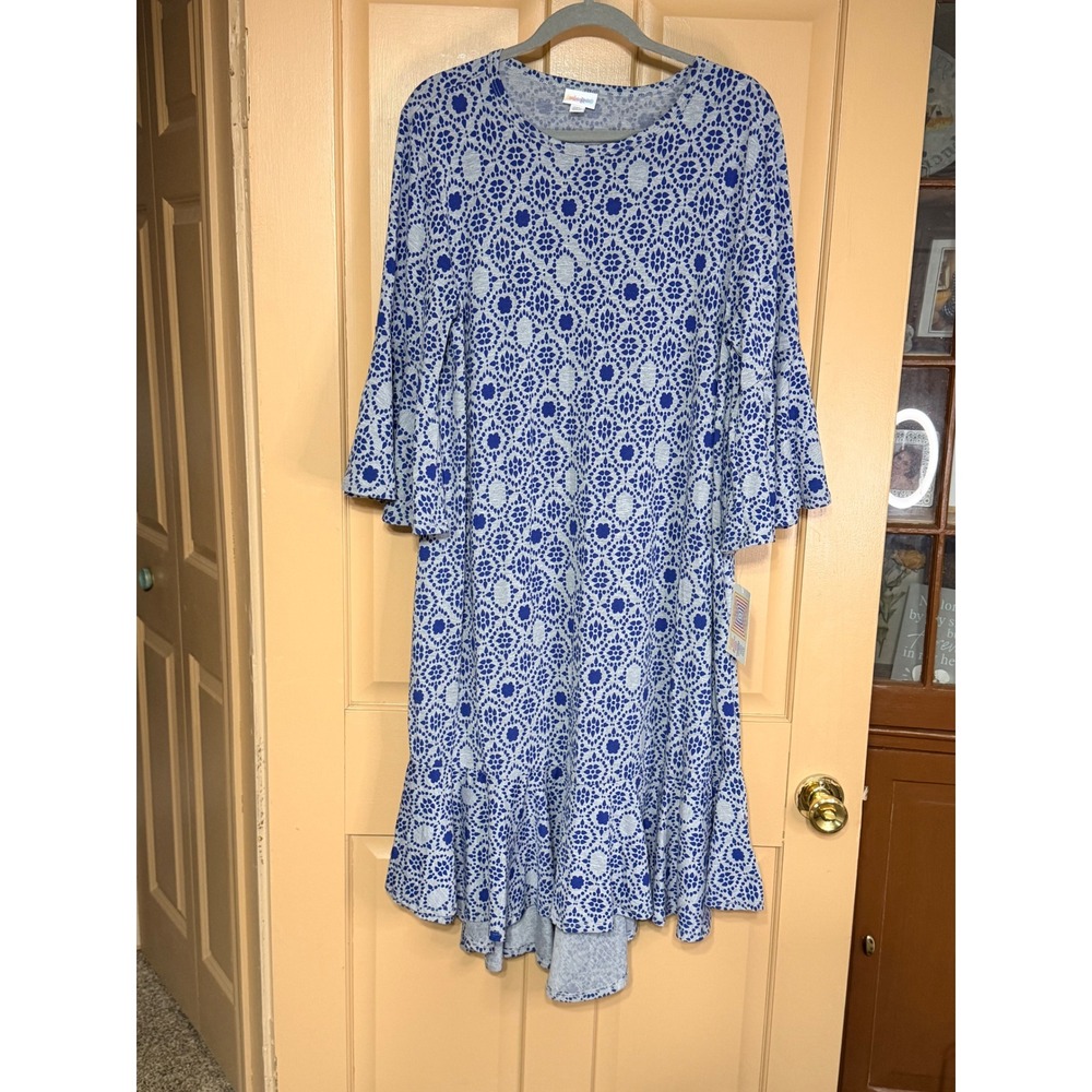 LuLaRoe Maurine Dress 2XL Blue White Geometric Floral Bell Sleeve High Low NWT